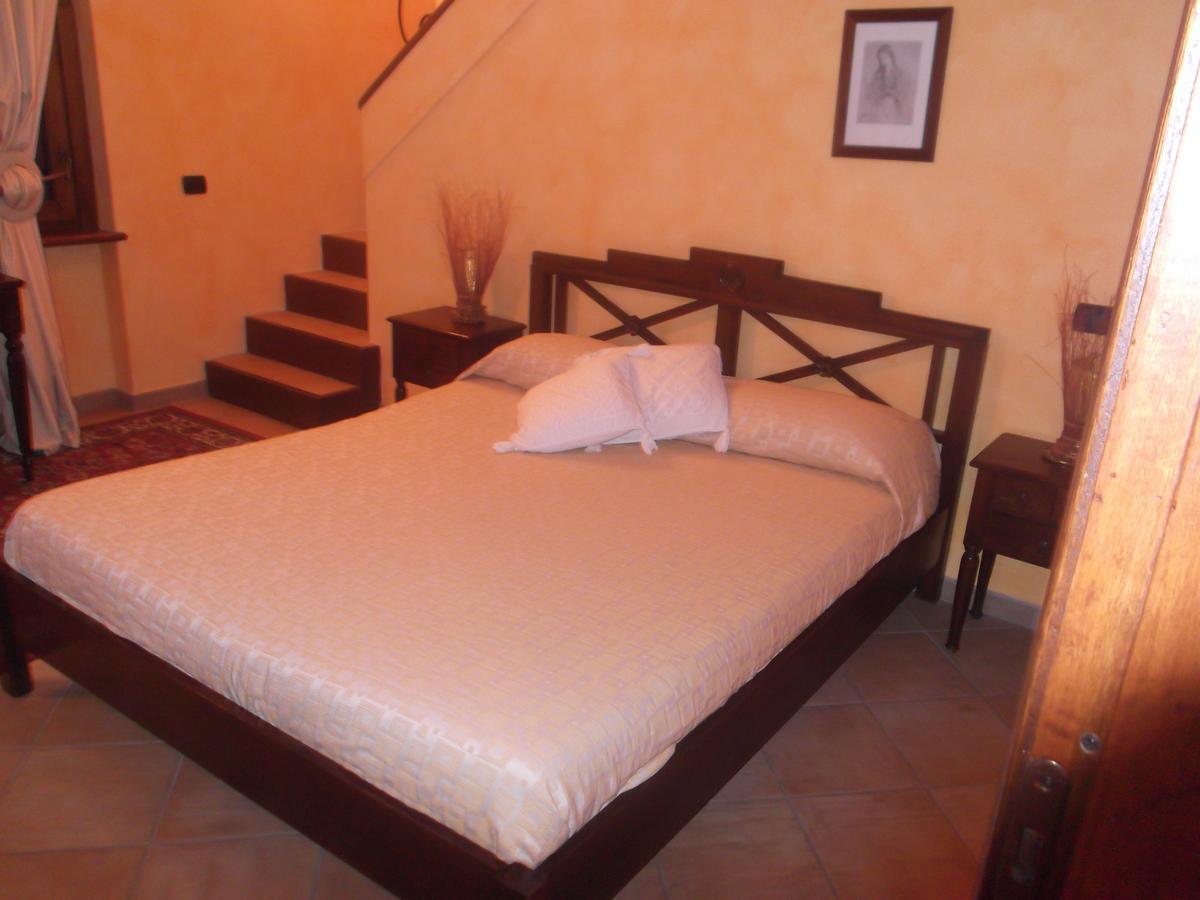 Agriturismo Casal Grande Canepina Kültér fotó